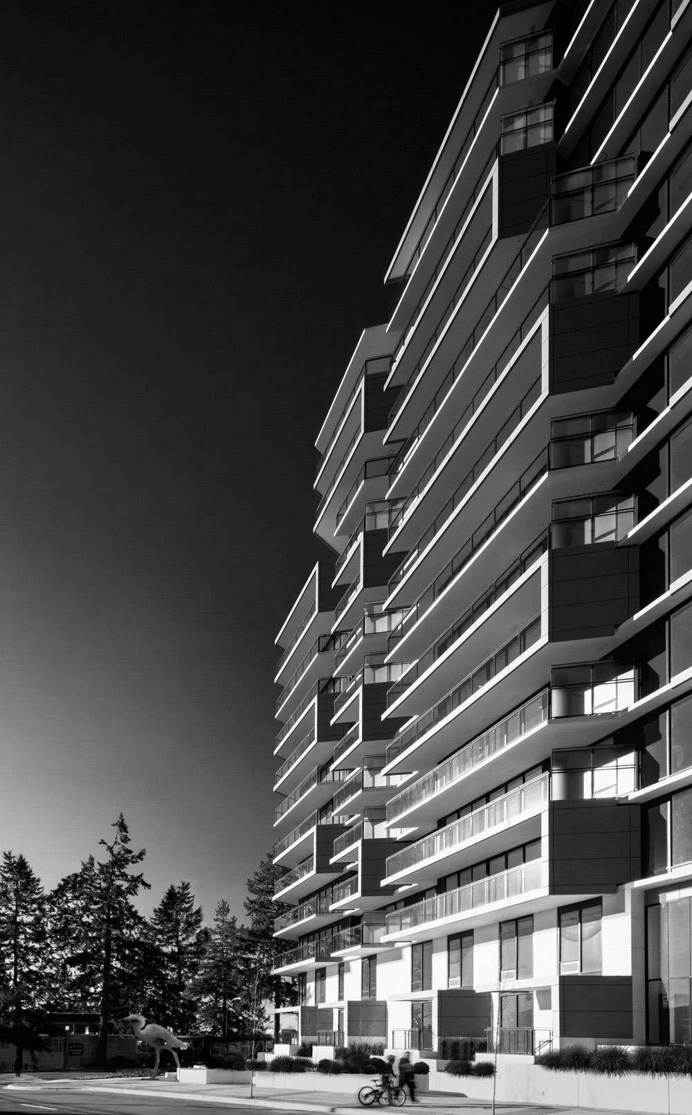 Arno Matis Architecture - Wind-Shaped Tower Residential Condo - Semiah by Marcon, Whiterock, Modern Architecture Greater Vancouver